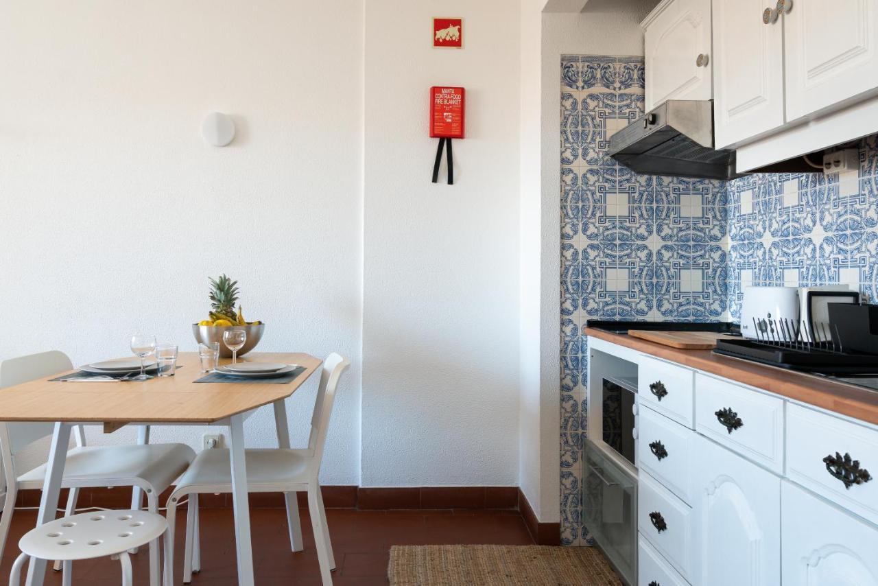 Silchoro - Estudio Remodelado Com Ac E Piscina Em *