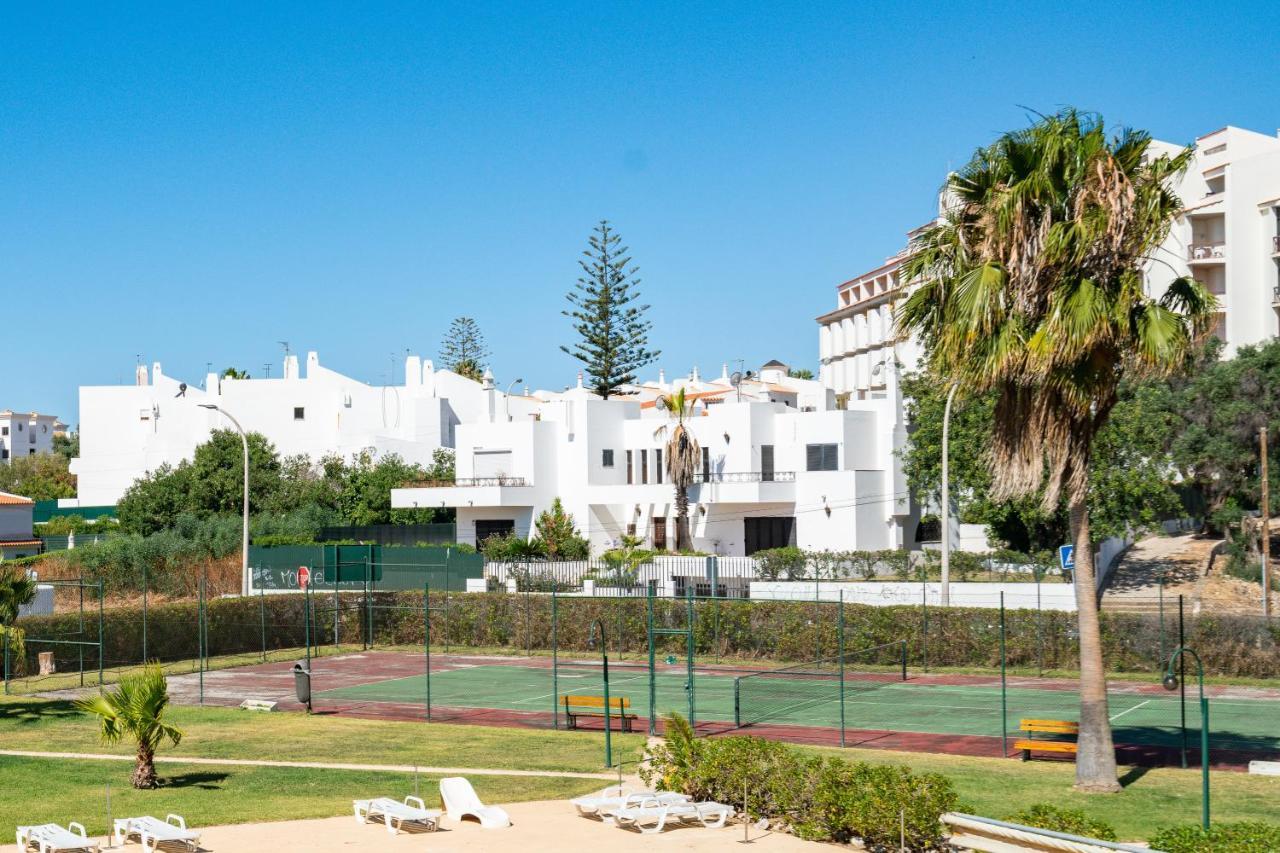 Silchoro - Estudio Remodelado Com Ac E Piscina Em Albufeira